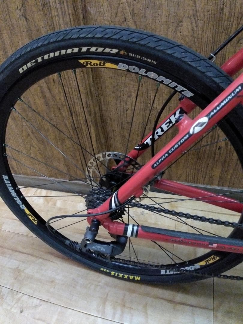 TREK 8900 レッド 26インチ