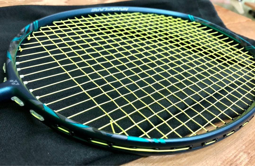 YONEX ナノフレア800 プロ 4U5 極美品 ＋ BGXB65
