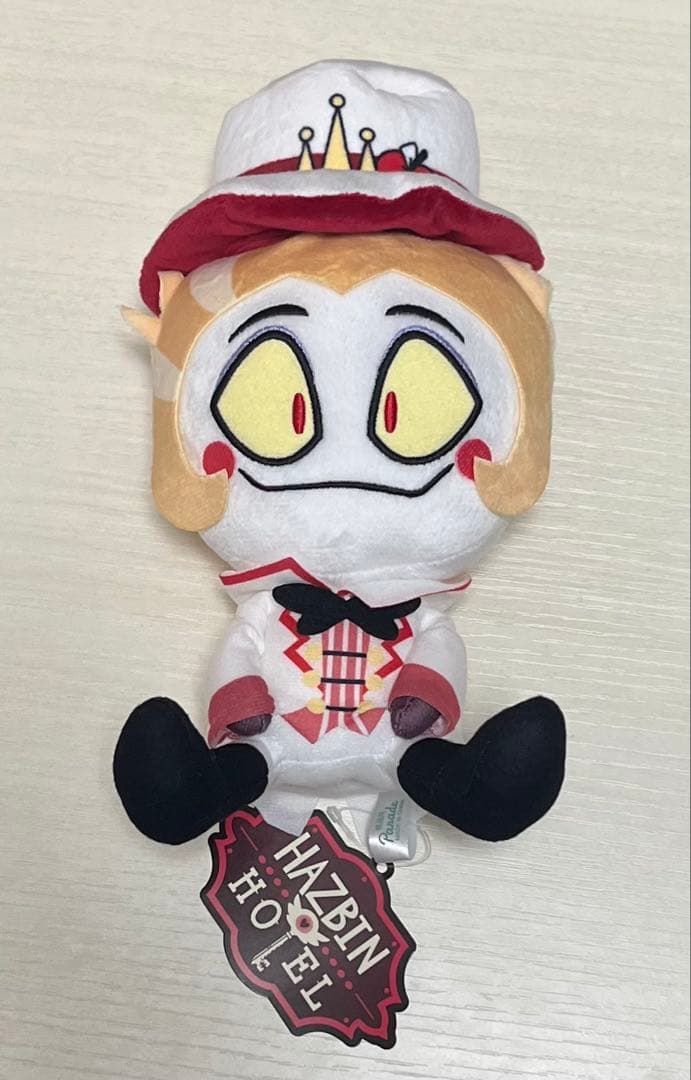 ルシファー　おすわりぬいぐるみ　ハズビンホテル