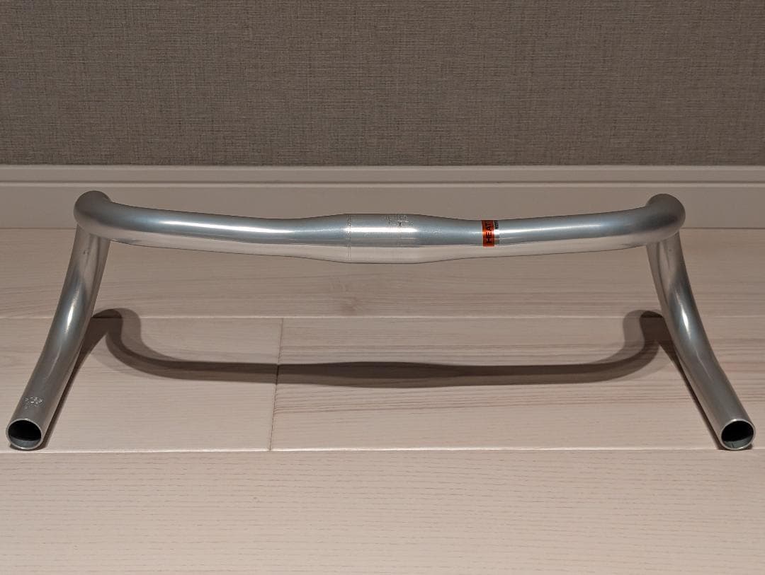 日東 Nitto B135AA-SSB シルバー φ31.8 450mm