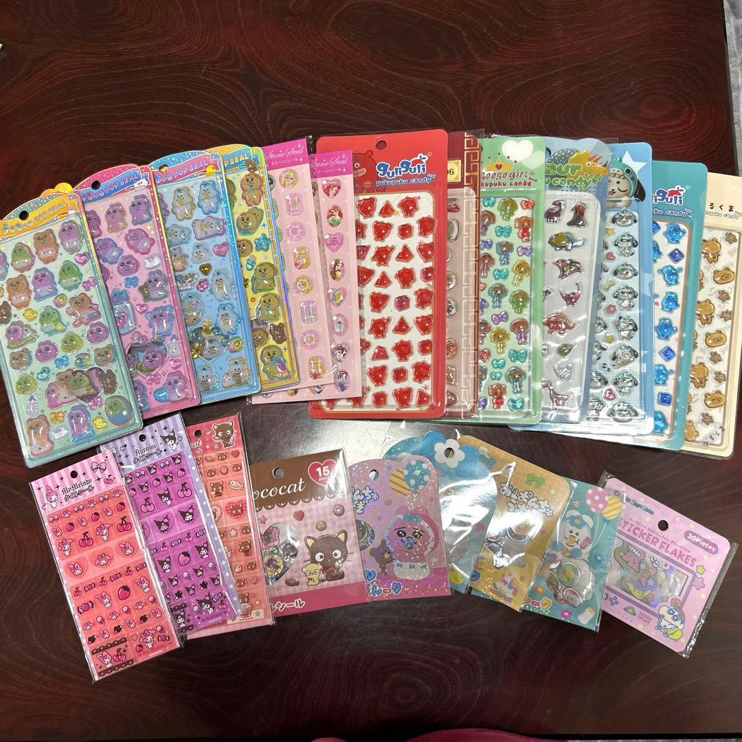 新品　シールまとめ売り　うるちゅる　タイル　おはじき　サンリオ　おぱんちゅうさぎ