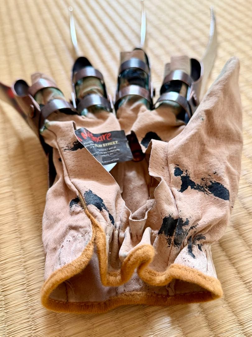 エルム街の悪夢　フレディ　グローブ