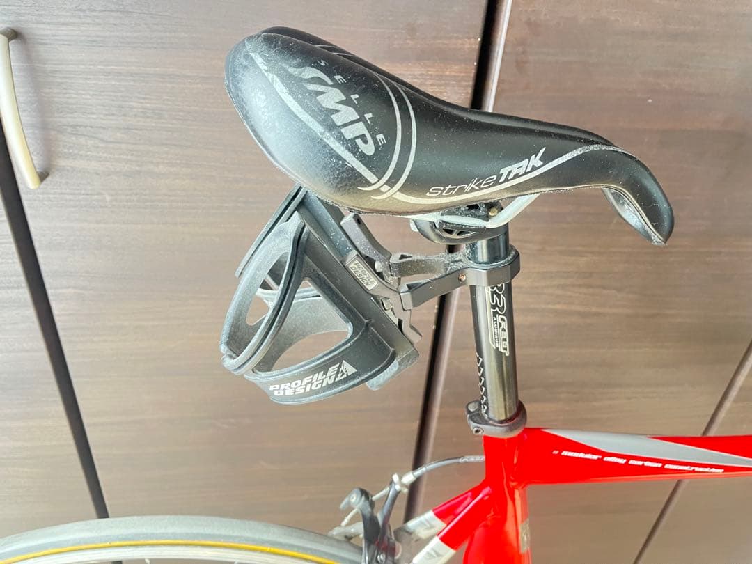 フェルト　トライアスロンバイク レッド