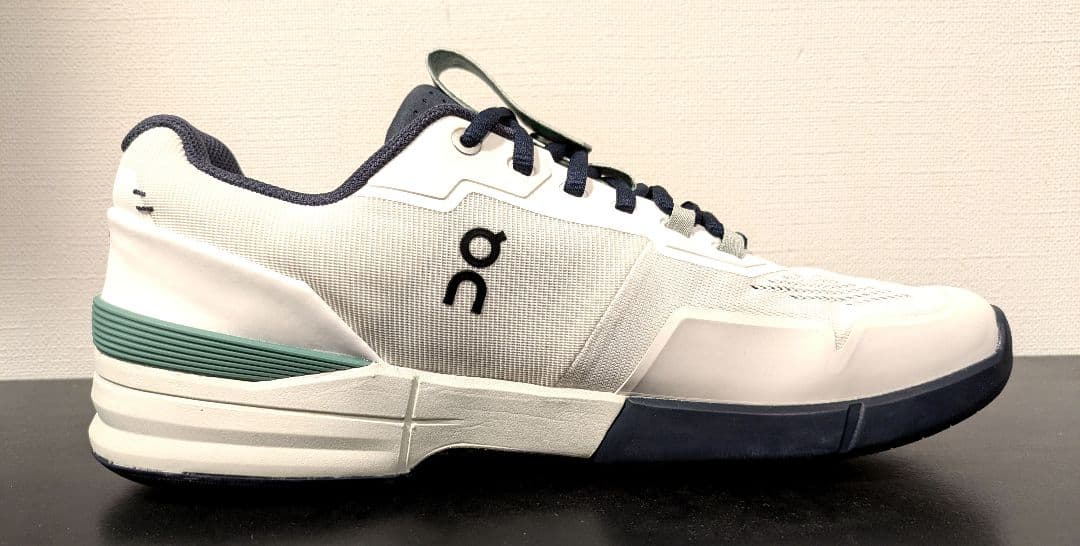 未使用On Running The Roger Pro 限定カラー_27.5cm