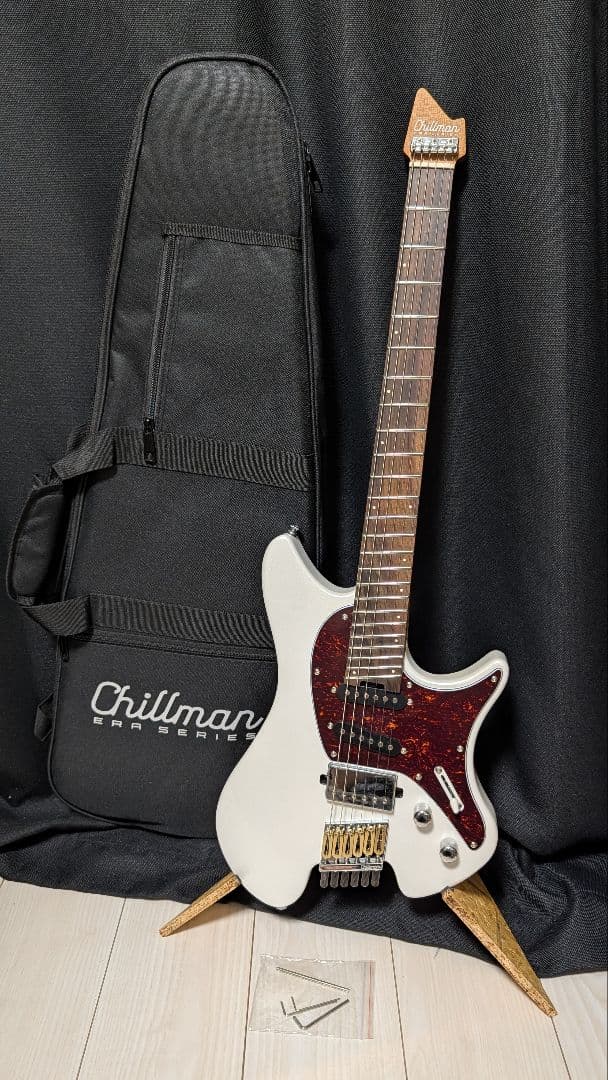 Chillman ERA Series ヘッドレスギター 6弦 ファンフレット