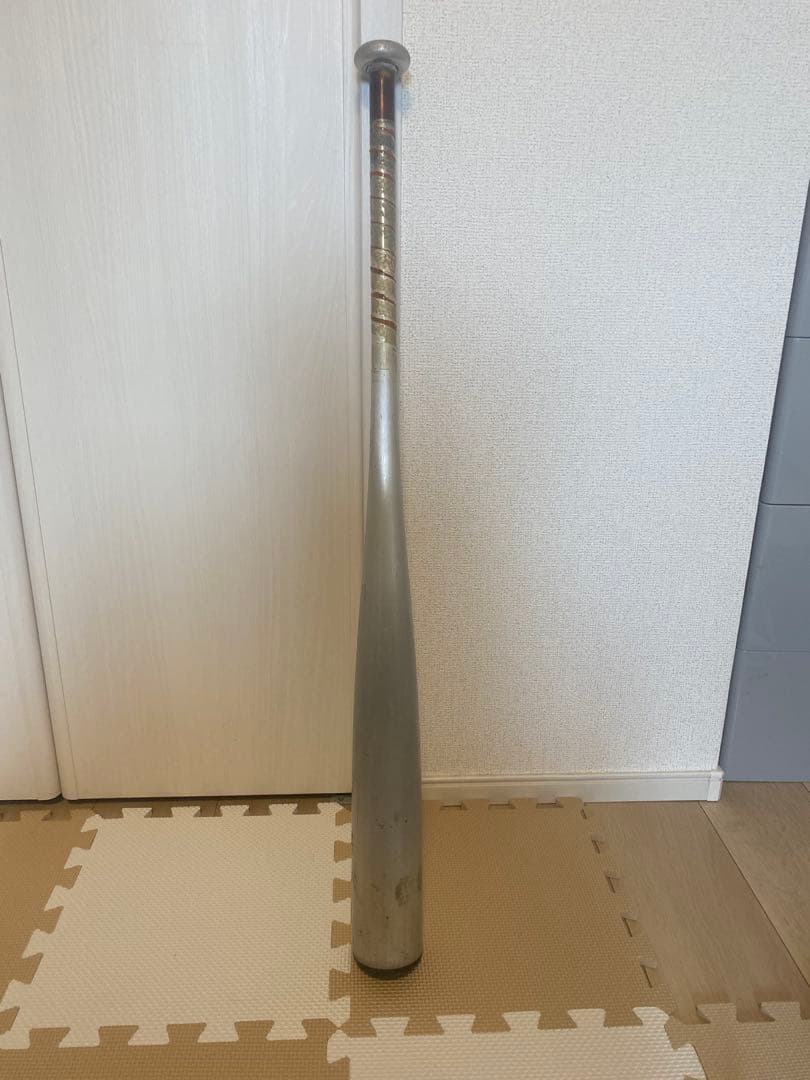 Louisville Slugger GENESAU211 83cm 硬式バット