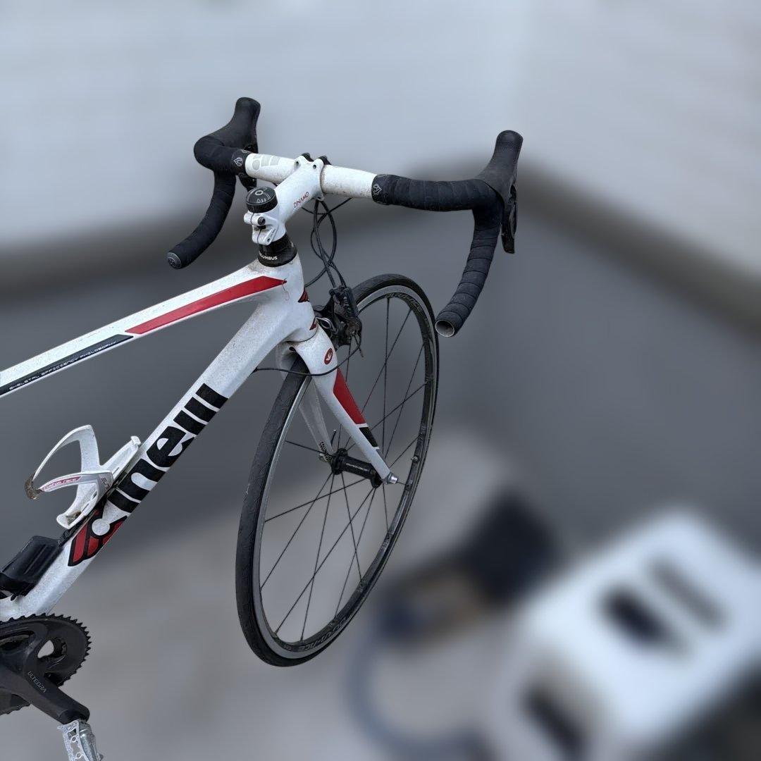 ロードバイク【チネリ Cinelli サエッタラジカル】