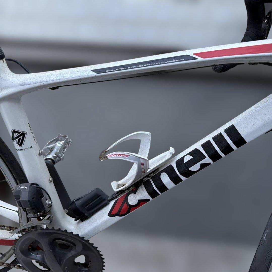 ロードバイク【チネリ Cinelli サエッタラジカル】