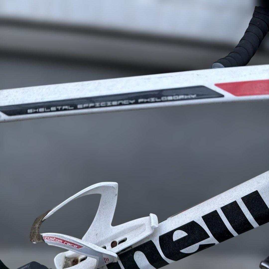 ロードバイク【チネリ Cinelli サエッタラジカル】