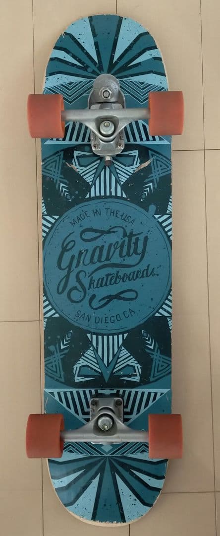 Gravity Skateboards コンプリートスケートボード
