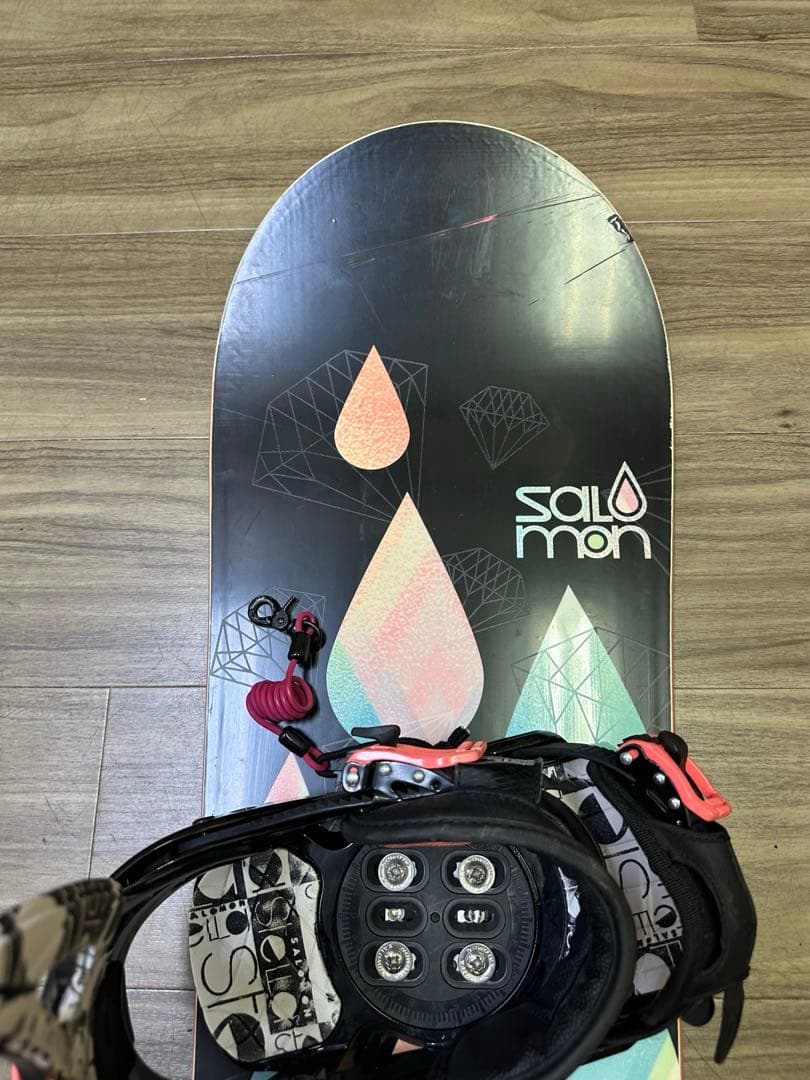 スノーボード SALOMON 143cmバインディングSALOMON S/M