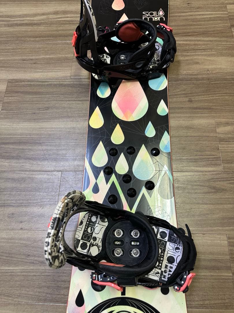 スノーボード SALOMON 143cmバインディングSALOMON S/M