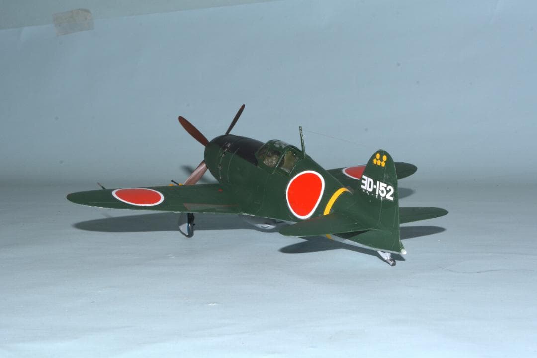 [完成品］1/48　日本海軍局地戦闘機『雷電』21型　第302海軍航空隊