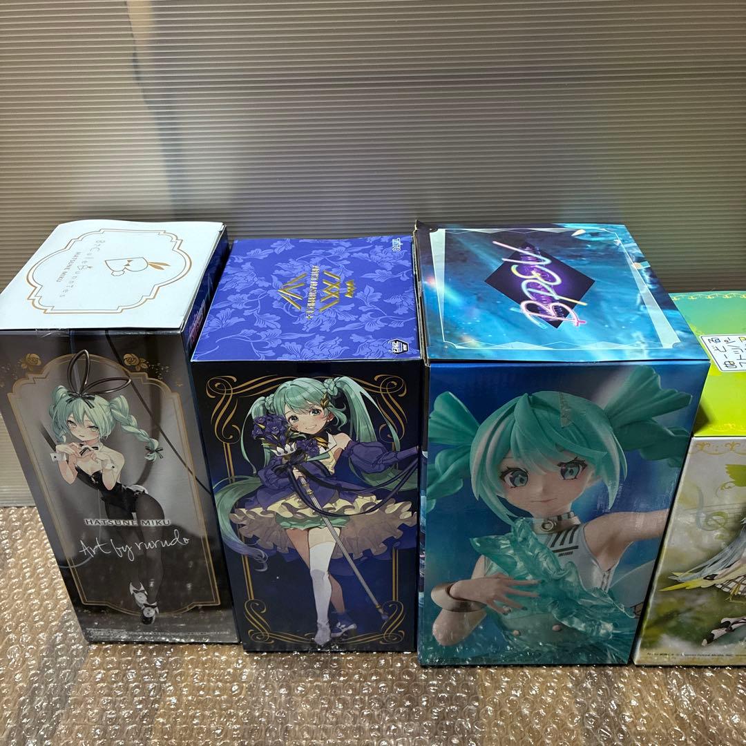 初音ミク未開封プライズフィギュア4個