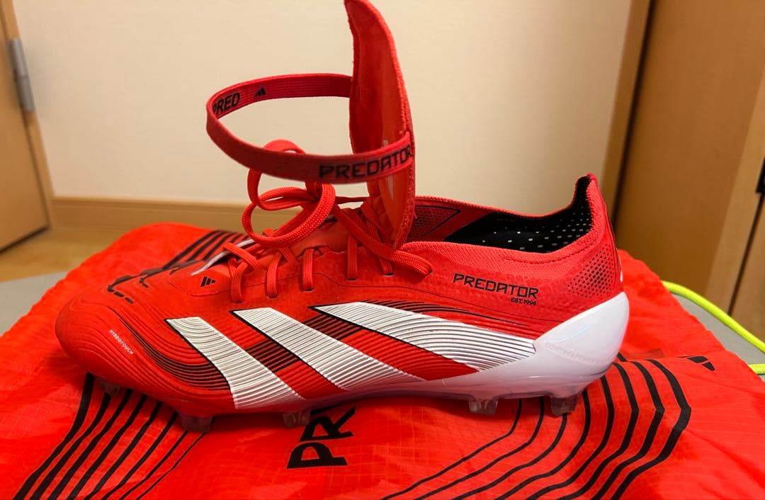 adidasプレデター　ELITE FT FG 27cm