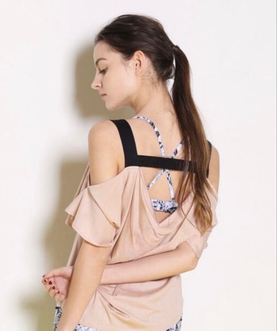 ★Julier★ 新品未使用 天竺オフショルプルオーバー