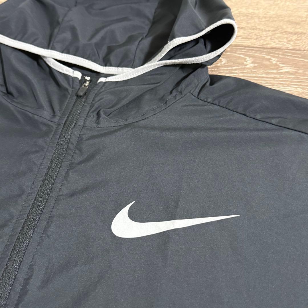美品 Nike ランニング 薄手 ウィンドブレーカー 上下 L