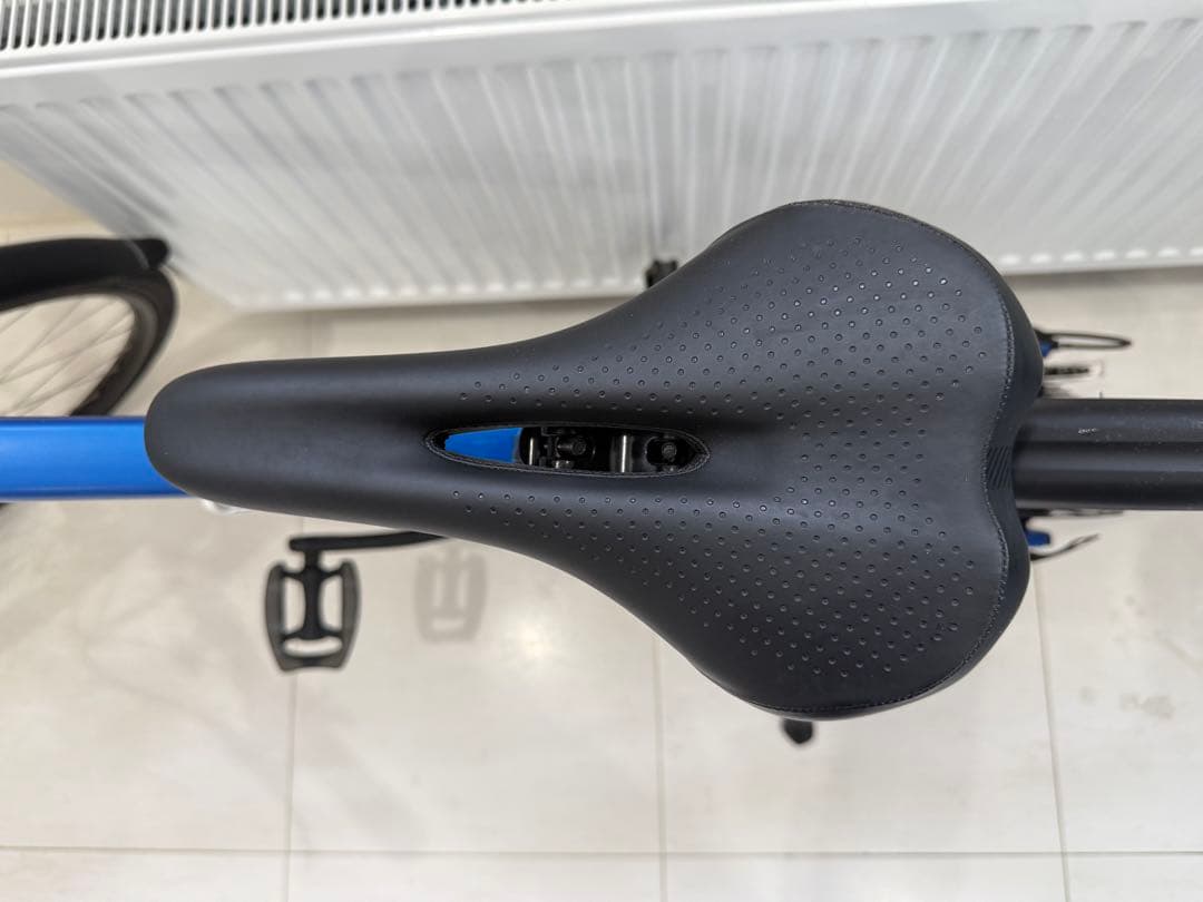 2021 TREK FX2 Alpine Blue　M 美品　札幌直渡し限定