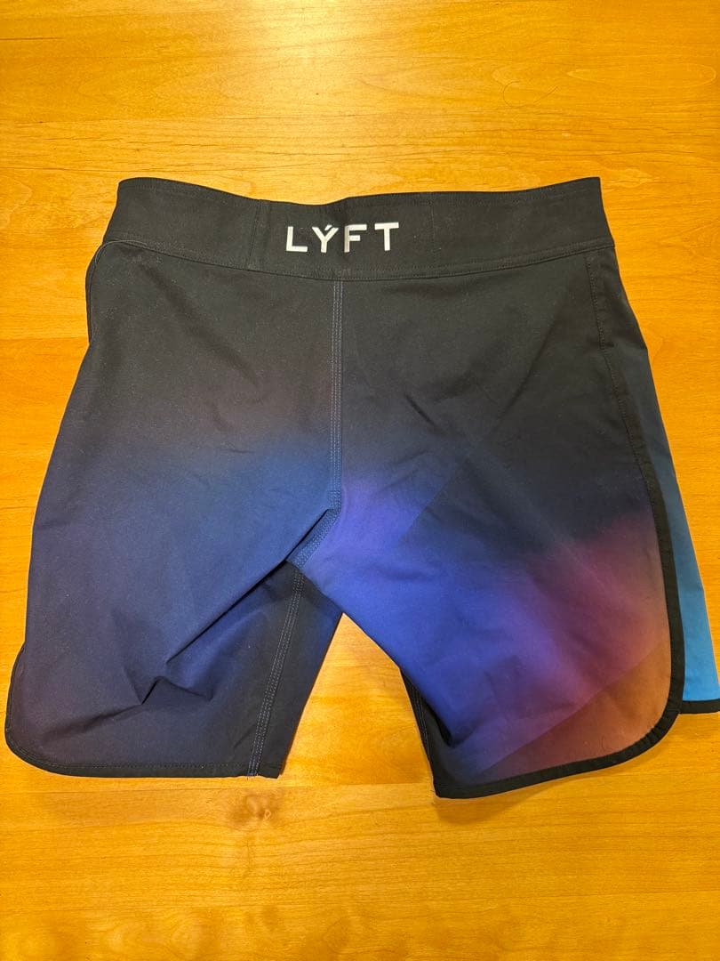 LYFT 水着 Sサイズ グラデーション