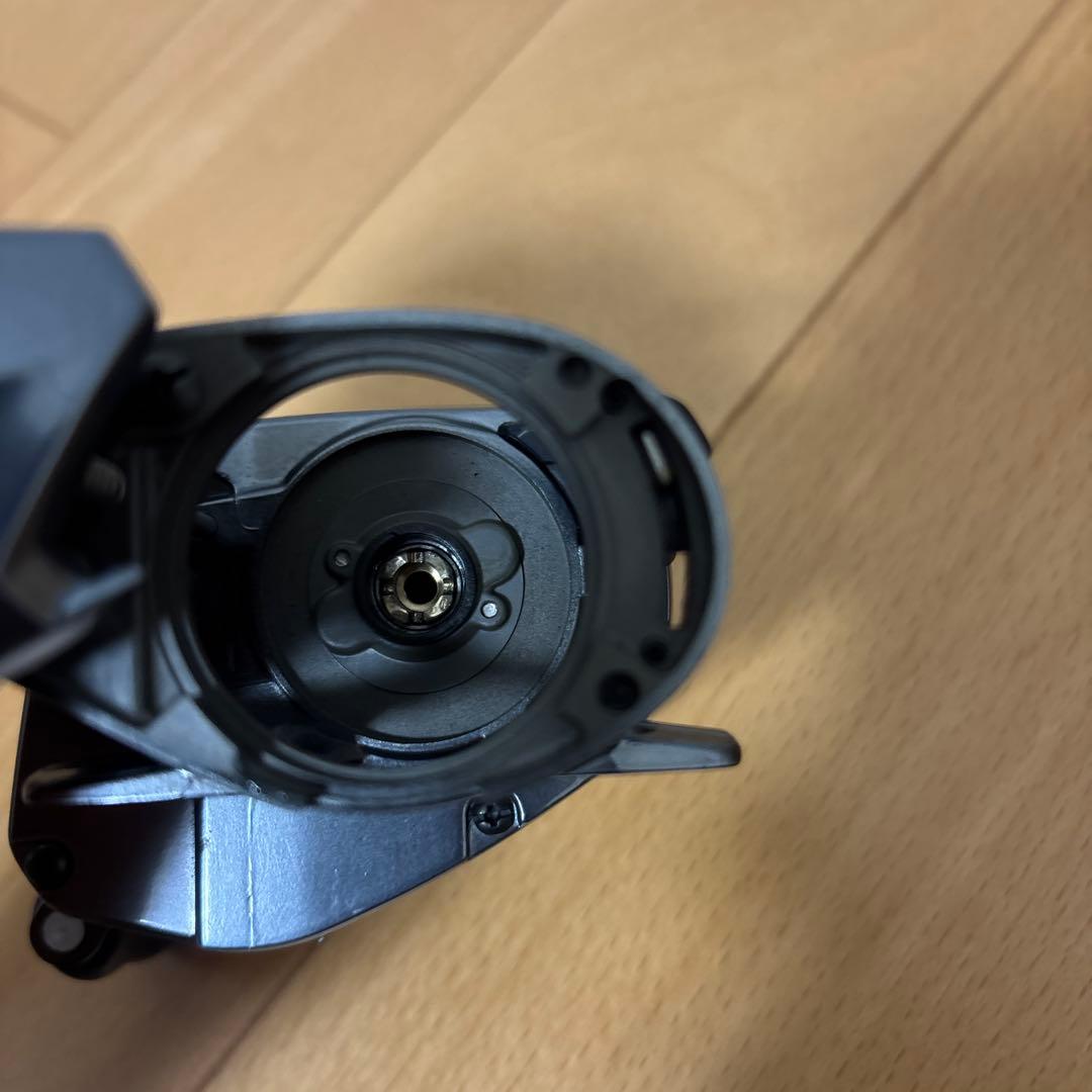 リール SHIMANO 24SLX 70XG RIGHT