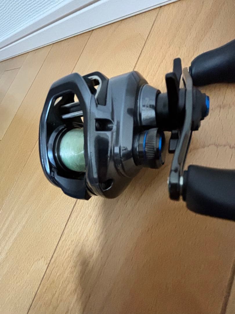 リール SHIMANO 24SLX 70XG RIGHT