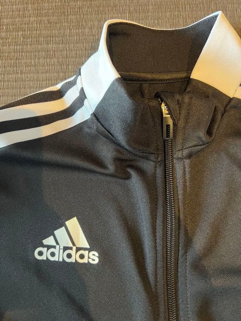 adidas アディダス　ジャージ上下　TIRO21 ブラック　メンズMサイズ