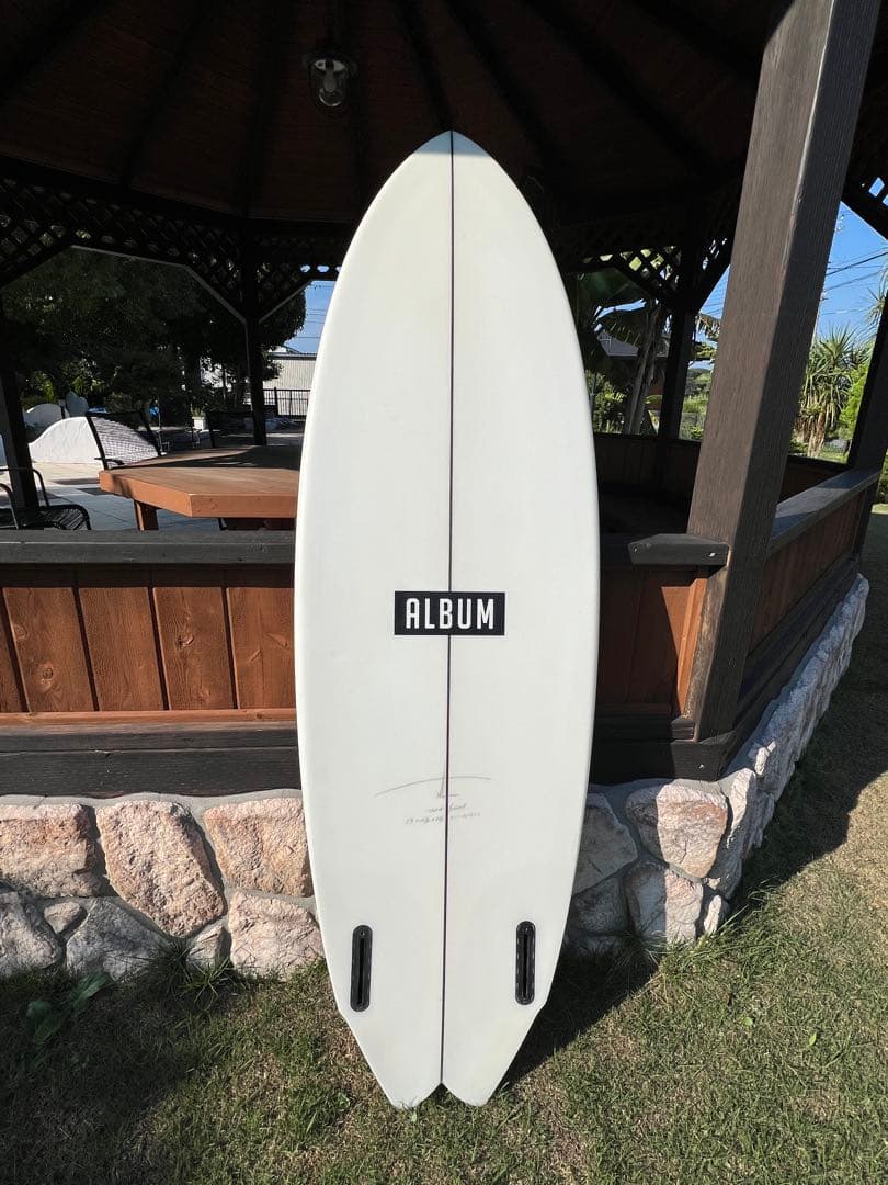 ALBUM SURFBOARD TWINSMAN 5'6\" ツインフィン