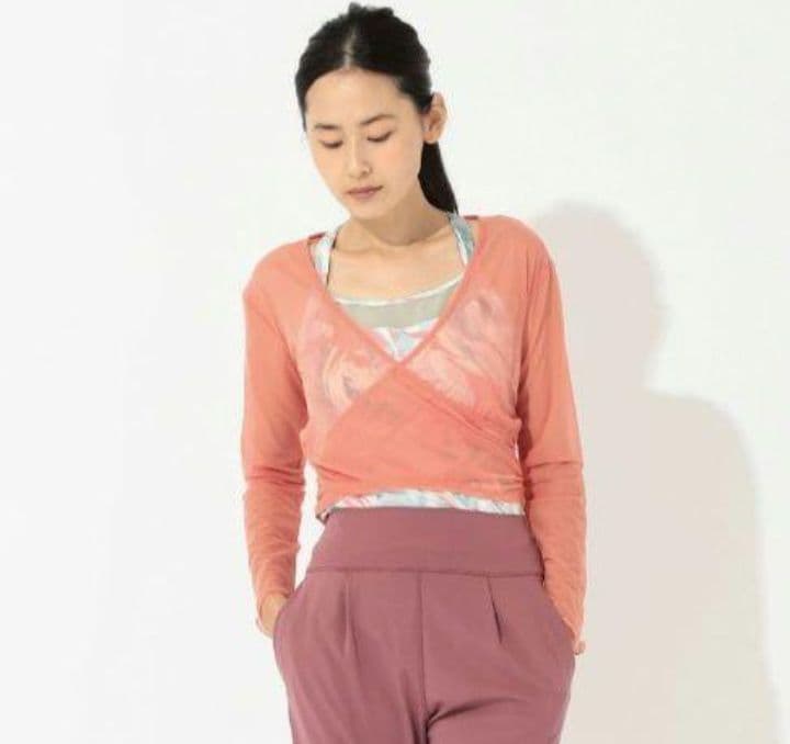 期間限定お値下げ！新品　チャコット　トップス　シアーカシュクール　Ｍ