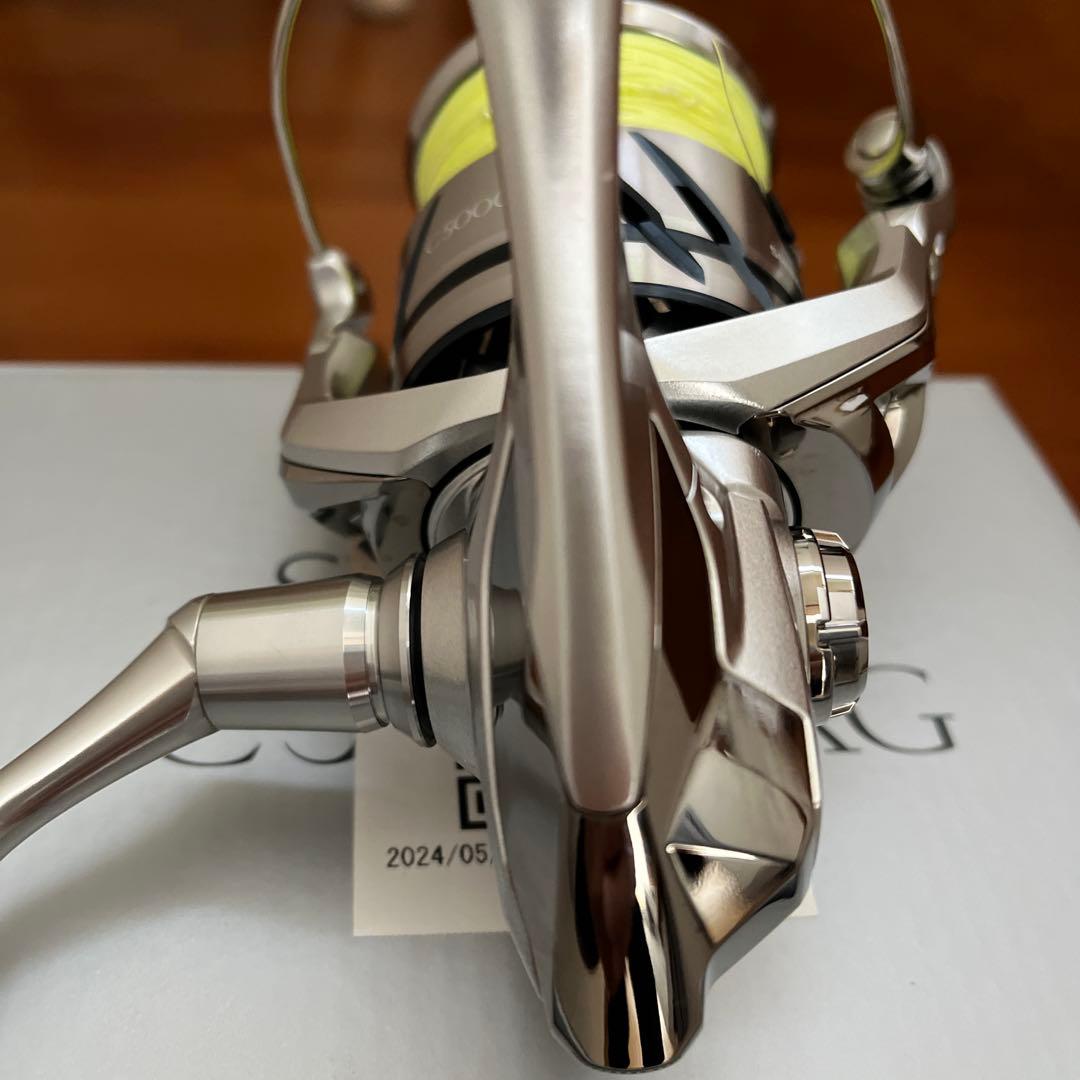 シマノ　23ストラディック C5000XG 使用回数1回 美品