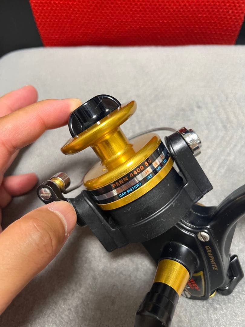 PENN 4400SS 中古品　ペン　スピンフィッシャー