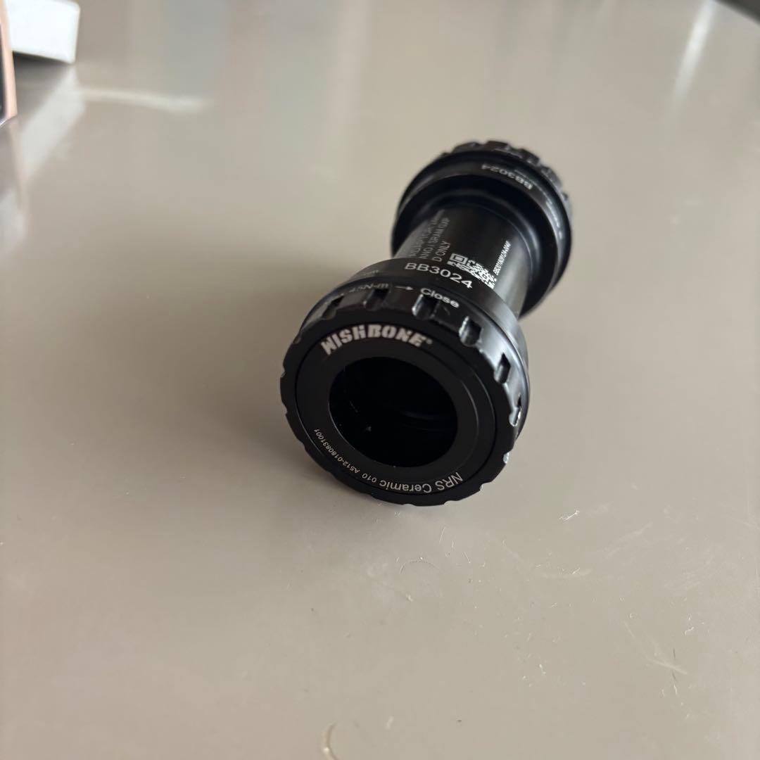 WISHBONE ウィッシュボーン BB3024 ボトムブラケット