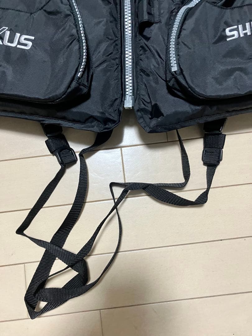 SHIMANO NEXUS ブラック ライフジャケット
