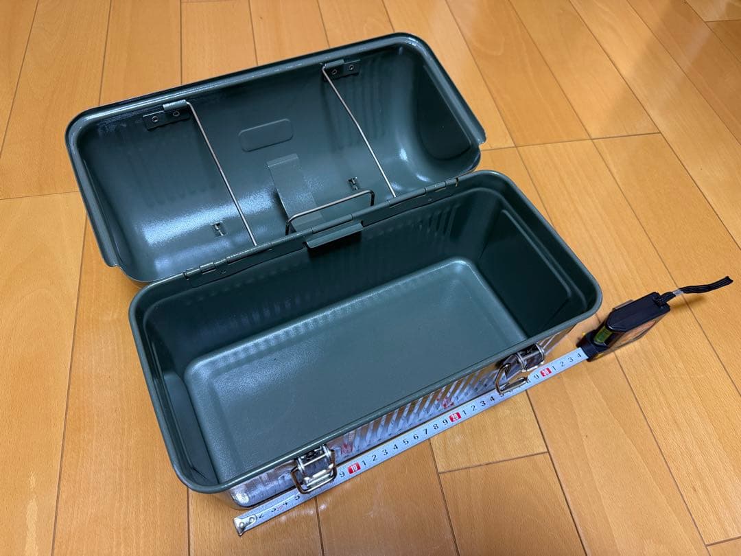 人気のスタンレー クラシックランチボックス