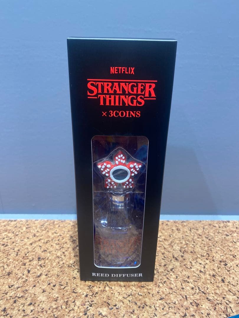 スリコ　Stranger Things x 3COINS リードディフューザー