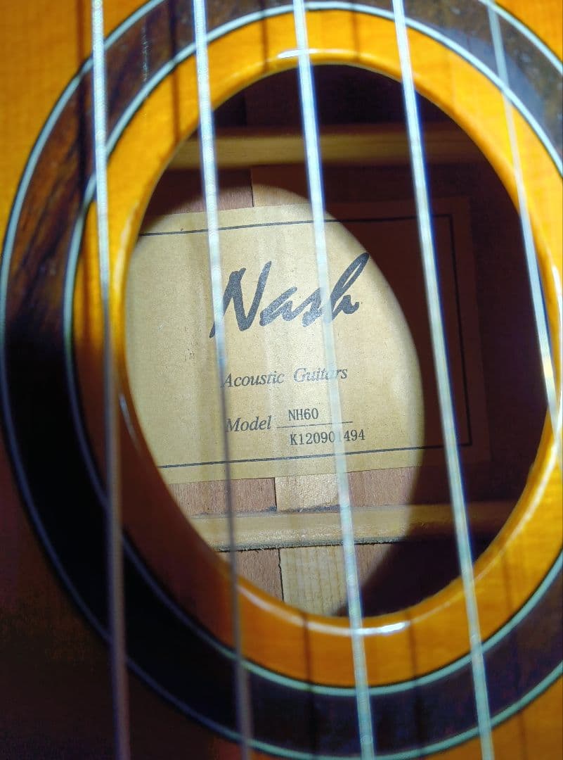 マカフェリギター　Nash NH60