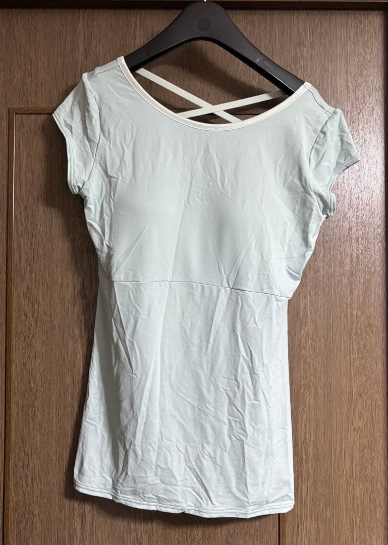 新品✩.*˚Chacott BALANCEバッククロスフレアトップL★チャコット