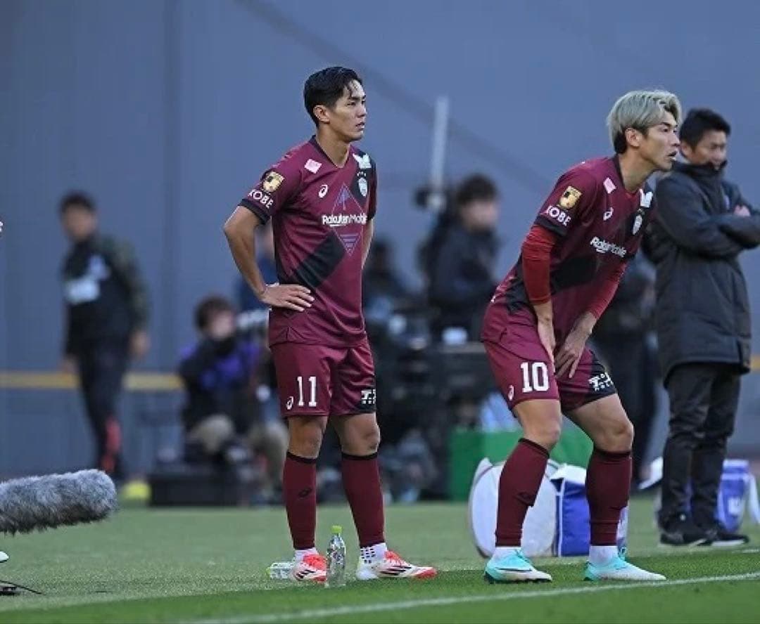 ヴィッセル神戸2025レプリカユニフォーム(大迫勇也、武藤嘉紀新品２枚セット)