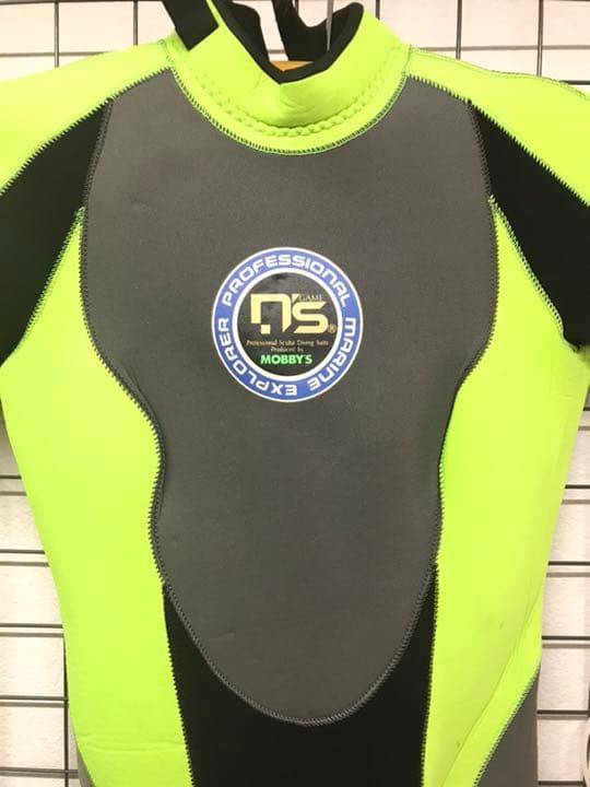 ウェトスーツ中古、02