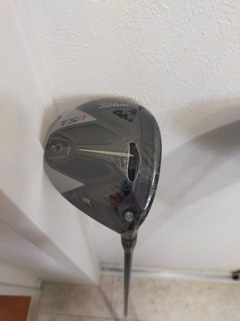 コース未使用超美品2本 TSR3 タイトリスト ドライバーFW5番 TSi 1