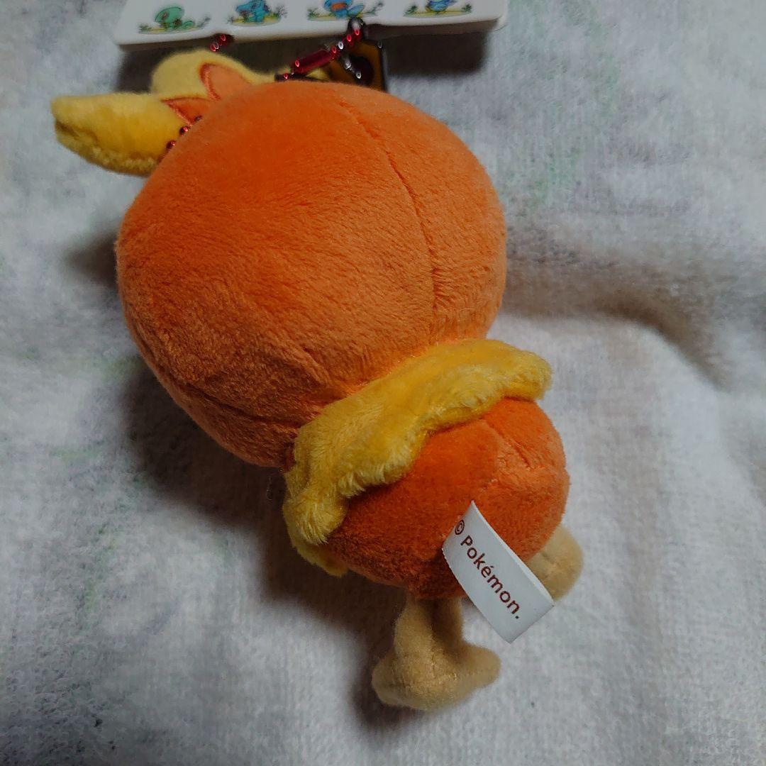 ポケモン　センター　連れ歩きマスコット　アチャモ