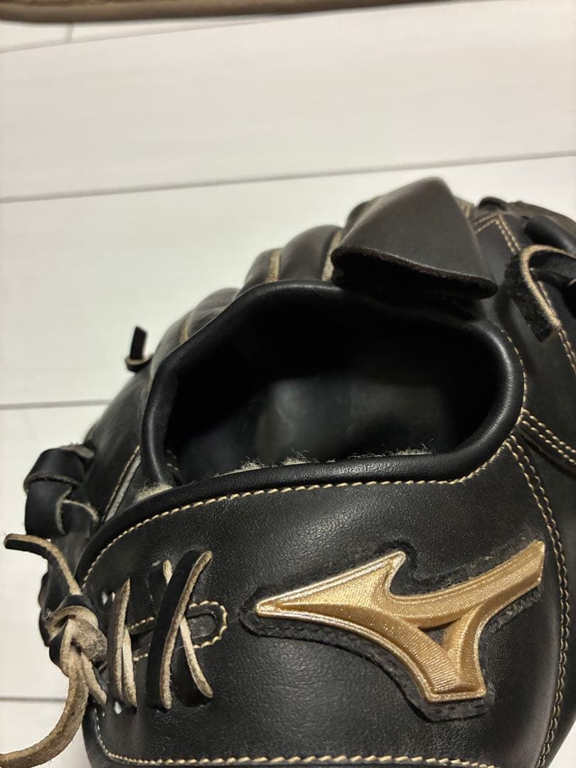 Mizuno 硬式グローブ 投手用　右投げ用 グローバルエリート