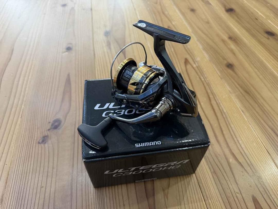 SHIMANO ULTEGRA シマノ 25アルテグラ C3000HG 未使用
