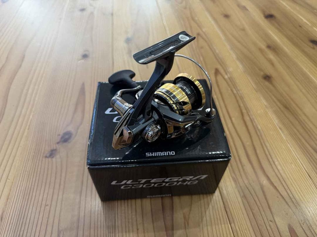 SHIMANO ULTEGRA シマノ 25アルテグラ C3000HG 未使用