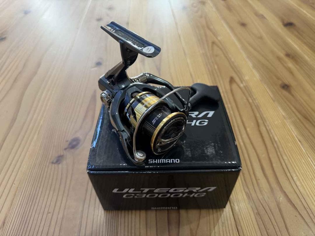 SHIMANO ULTEGRA シマノ 25アルテグラ C3000HG 未使用