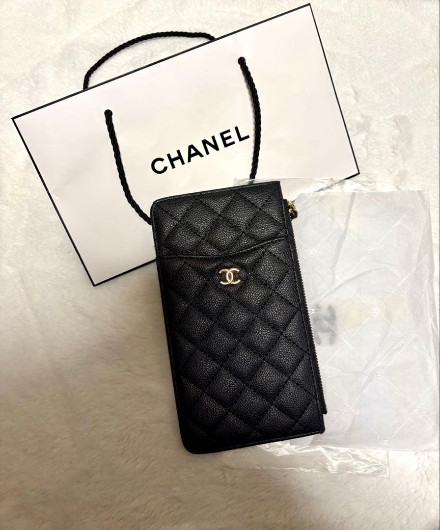 新品未使用 Chanel キルティング フラグメントケースノベルティ