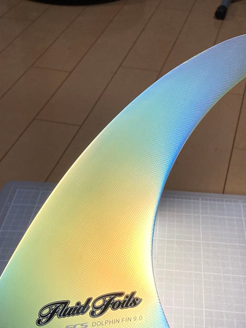 美品　Fluid Foils Dolphin Fin 9.0 スモーク