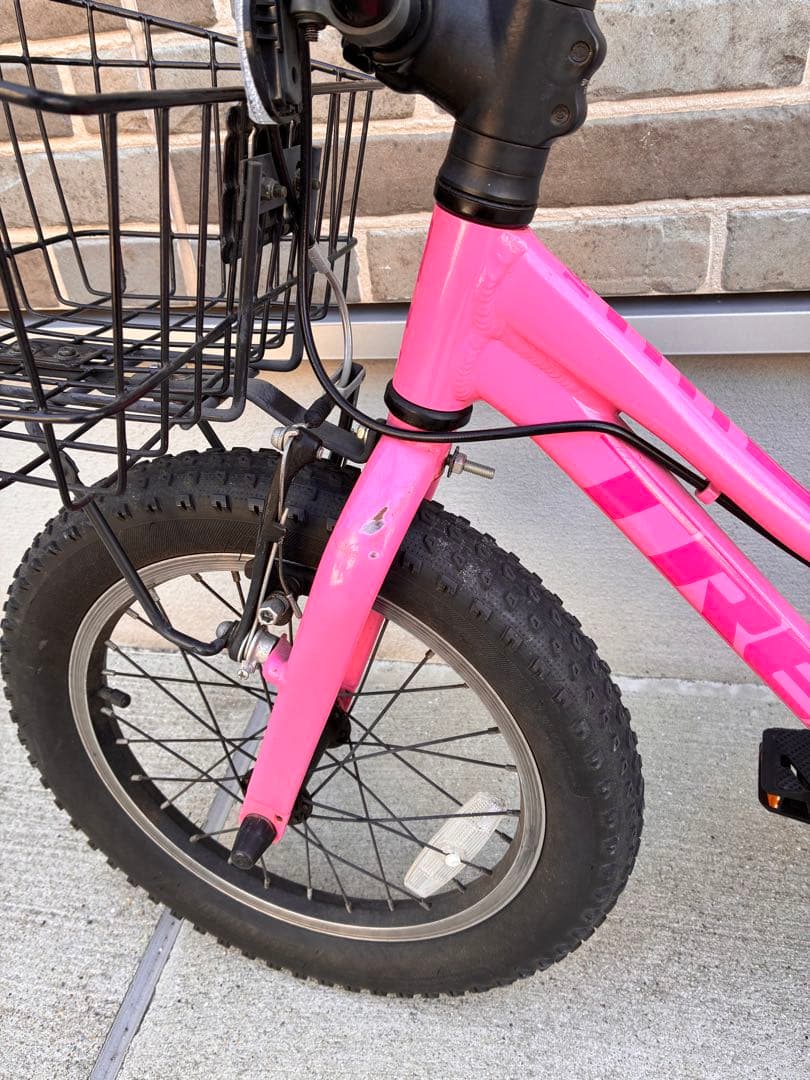 TREK PRECALIBER16 16インチ　ピンク色　MTB