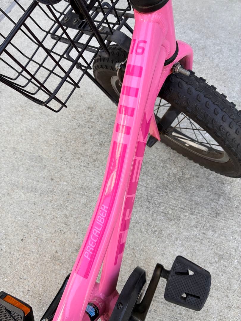 TREK PRECALIBER16 16インチ　ピンク色　MTB