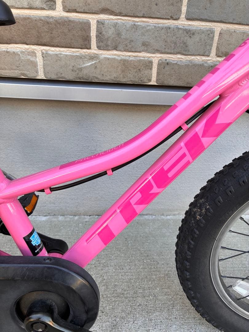 TREK PRECALIBER16 16インチ　ピンク色　MTB