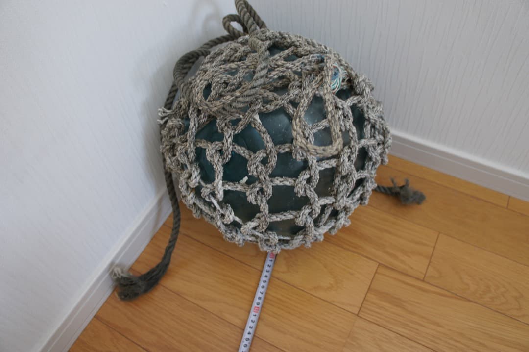装飾用ガラス浮き ネット付き（30cm）